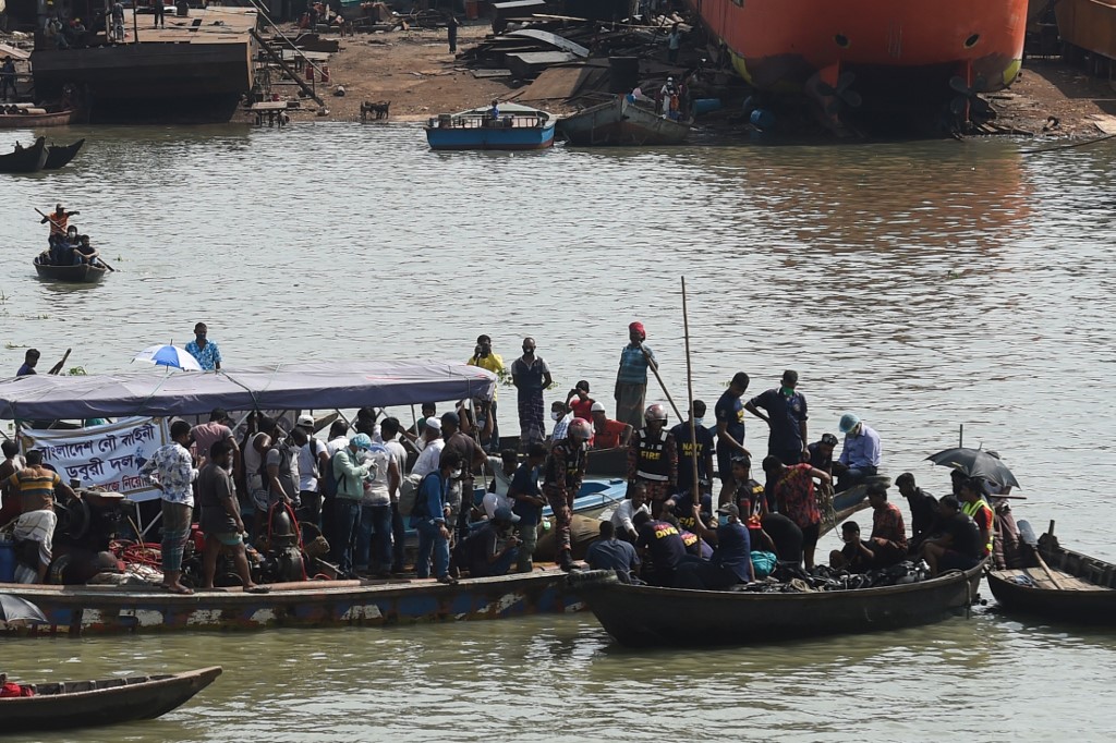 Accidente de transbordador en Bangladés