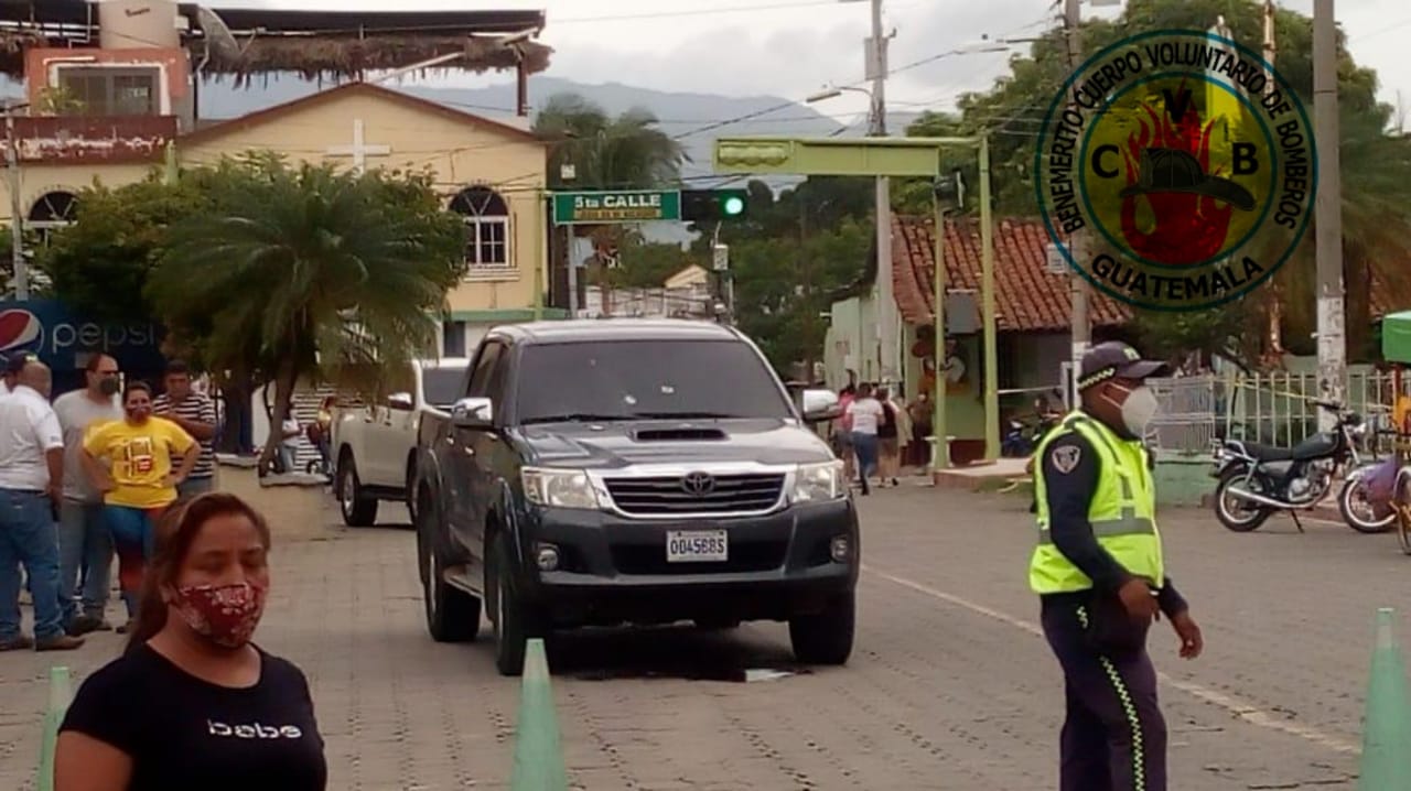 Atentan contra alcalde de Teculután, Zacapa, frente al edificio municipal