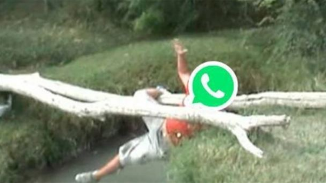 Memes por caída de WhatsApp